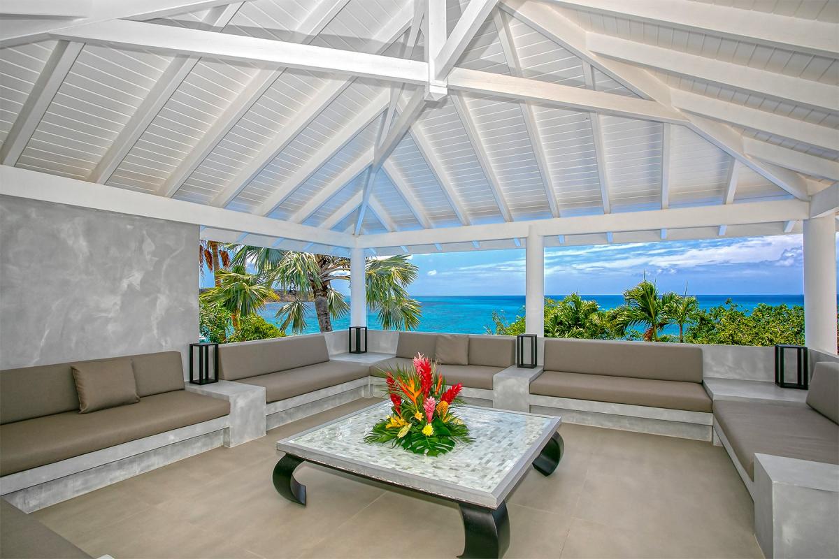 Luxury Villa Rental St Martin - Outdoor seating